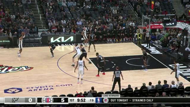 【2022年11月20日 马刺vs快船集锦】根本拦不住 珀尔特尔飘逸上篮完成2+1