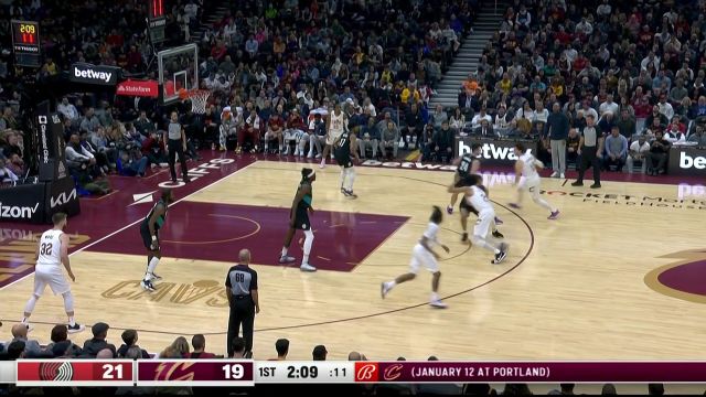 【2022年11月24日】开拓者vs骑士中文解说全场回放