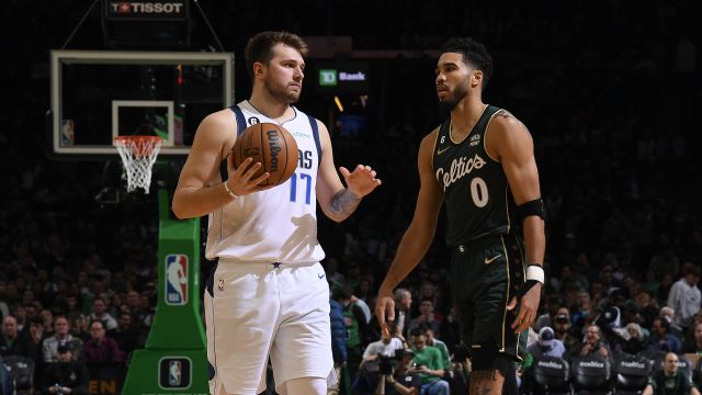 【2022年11月24日 独行侠vs凯尔特人集锦】独行侠112-125凯尔特人 东契奇空砍42分双探花合砍68分率队大胜