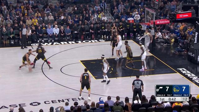 【2022年11月26日 爵士vs勇士集锦】207场有三分命中 库里弧顶张弓搭箭射穿球网