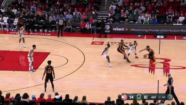 【2022年11月26日 老鹰vs火箭集锦】特雷杨助攻科林斯 直突内线打成2+1