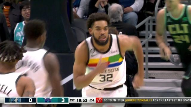 【2022年11月26日】 NBA常规赛：森林狼vs黄蜂第1节中文解说回放