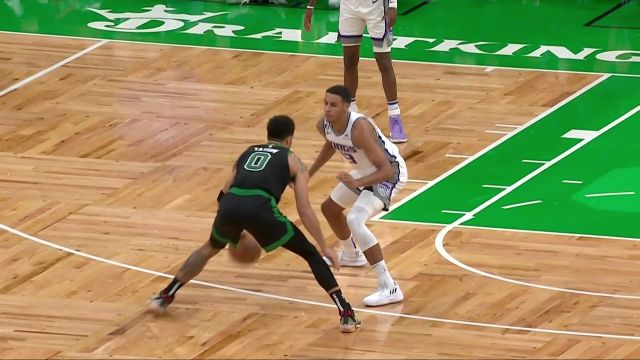 【2022年11月26日 国王vs凯尔特人集锦】就是那么优秀！塔图姆无视贴防外线三分手起刀落