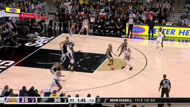 【2022年11月27日】 NBA常规赛：湖人vs马刺第1节中文解说回放