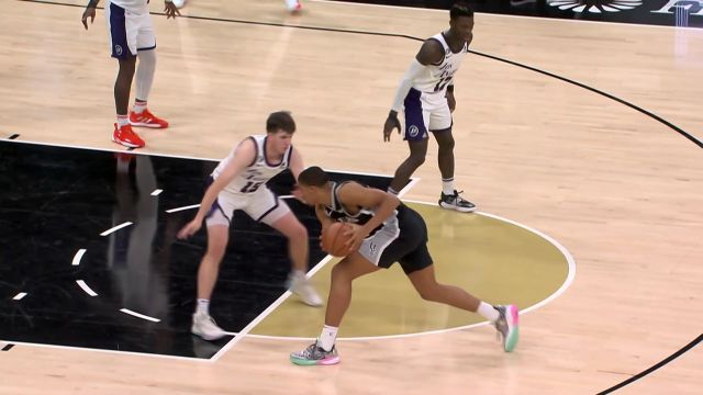 【2022年11月27日 湖人vs马刺集锦】约翰逊vs湖人集锦 全场砍下26+10高效进攻难救主