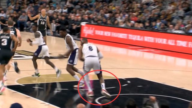 【2022年11月27日 湖人vs马刺集锦】湖人vs马刺五大囧：威少眼神防守送分 詹姆斯走步逃过一劫