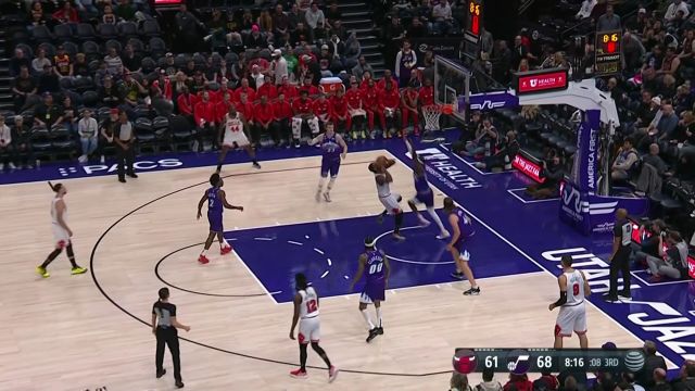 【2022年11月29日 公牛vs爵士集锦】就是这么强硬！德罗赞横冲直撞杀入禁区打成2+1