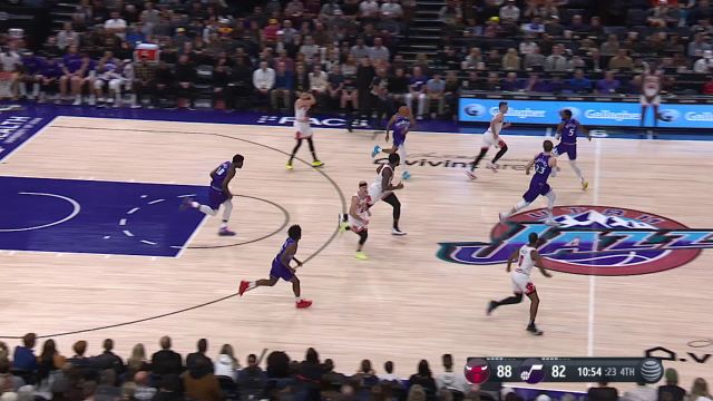 【2022年11月29日 公牛vs爵士集锦】公牛114-107爵士 德罗赞26+6公牛送爵士5连败