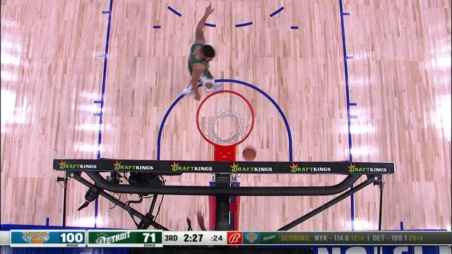 【2022年11月30日】NBA常规赛：尼克斯vs活塞第3节中文解说回放