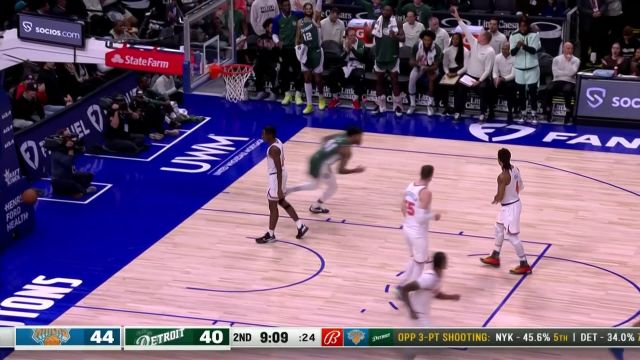 【2022年11月30日】NBA常规赛：尼克斯vs活塞第2节中文解说回放