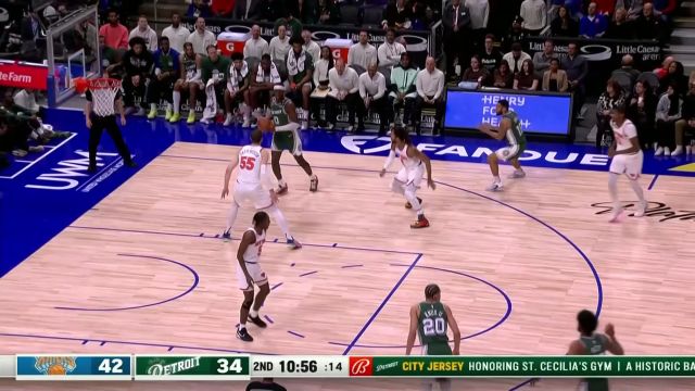 【2022年11月30日 尼克斯vs活塞集锦】手感柔和无视防守 杜伦抢下篮板撤步中投命中