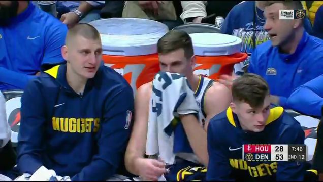 【2022年12月01日】 NBA常规赛：火箭vs掘金第2节中文解说回放