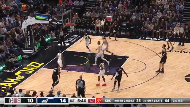 【2022年12月01日 快船vs爵士集锦】快船vs爵士精华回放 沃尔空砍26+5马尔卡宁杀死比赛