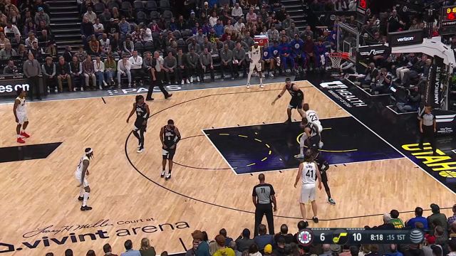 【2022年12月01日 快船vs爵士集锦】快船112-125爵士 沃尔空砍26+5马尔卡宁献致命中投+三分