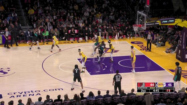 【2022年12月01日 开拓者vs湖人集锦】杀人还要诛心！夏普包围圈强起上篮打成2+1