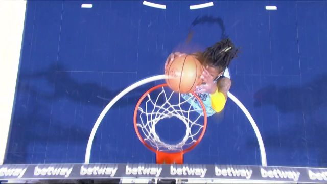 【2022年12月01日 灰熊vs森林狼集锦】灰熊抢断反击前场2打0 莫兰特肆意翱翔空接终结