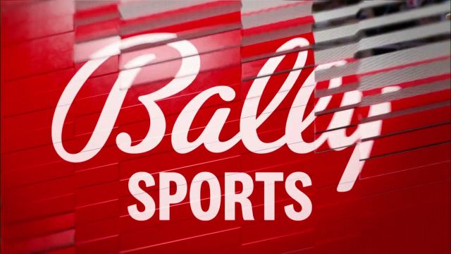 【2022年12月02日】独行侠vs活塞第2节英文原声回放