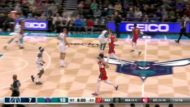 【2022年12月03日 奇才vs黄蜂集锦】比尔波神默契连线 比尔节波神回传中距离一杆进洞