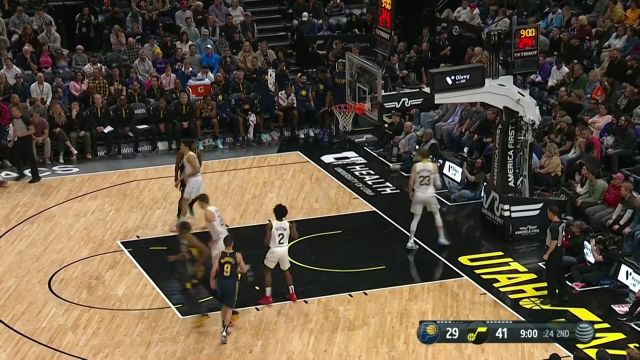 【2022年12月03日 步行者vs爵士集锦】一个字就是准 内姆布哈德急停三分洞穿球网