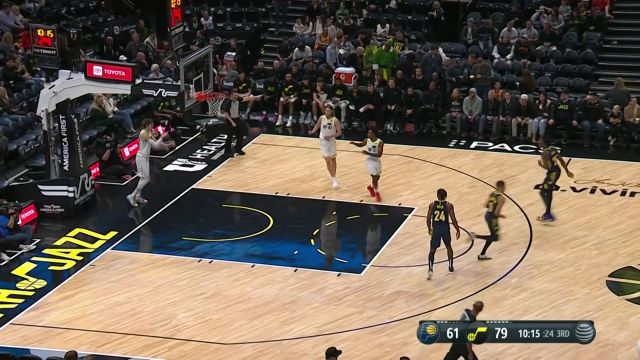 【2022年12月03日 步行者vs爵士集锦】高举高打防不住 哈里伯顿直杀篮下举火烧天