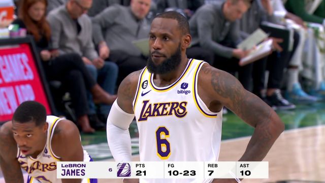 【2022年12月03日】NBA常规赛：湖人vs雄鹿中文解说全场回放