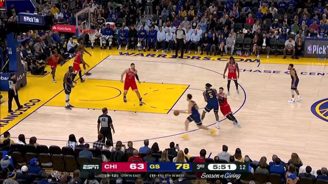 【2022年12月03日 公牛vs勇士集锦】非得把你的手感喂出来 汤普森接球就投三分命中