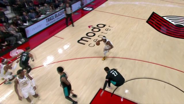 【2022年12月05日 步行者vs开拓者集锦】你有张良计我有过墙梯！特纳态度坚决撞开防守暴力扣篮