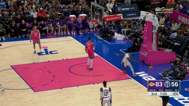 【2022年12月05日 湖人vs奇才集锦】天高任鸟飞 沃克展翅翱翔双手大力虐筐