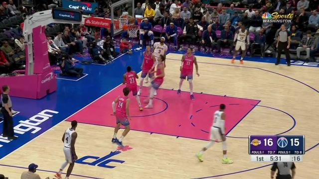 【2022年12月05日 湖人vs奇才集锦】就你是独角兽啊？浓眉肆意妄为在波神头上连拿8分