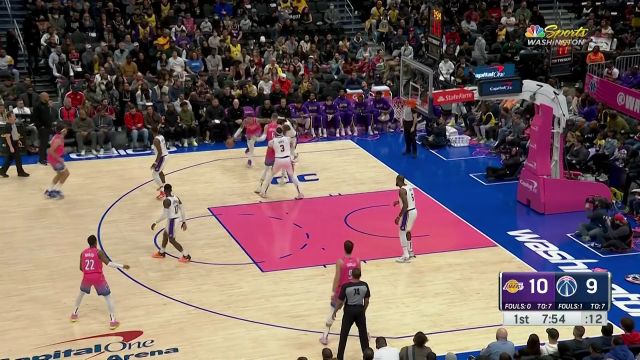 【2022年12月05日 湖人vs奇才集锦】面对老队友丝毫不手软 库兹马硬钢浓眉抛投命中