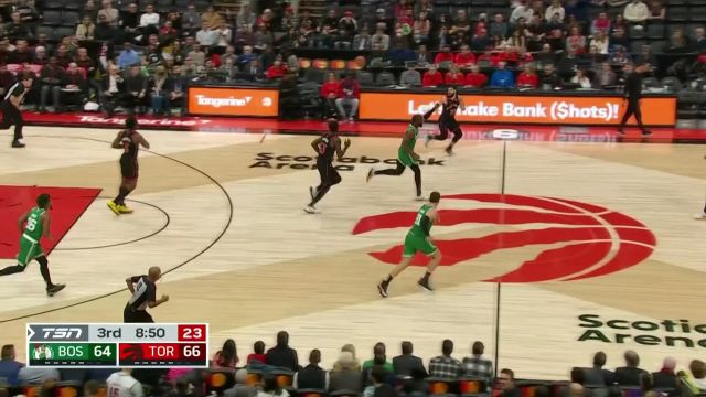 【2022年12月06日 凯尔特人vs猛龙集锦】听说我是漏勺？范弗利特背后伸手大帽布朗