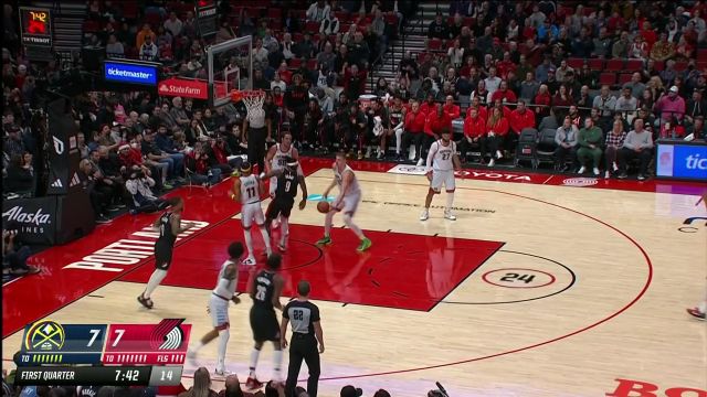 【2022年12月09日 掘金vs开拓者集锦】平地起惊雷 格兰特一柱擎天无视三人防守滞空暴扣