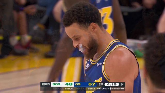 【2022年12月11日 凯尔特人vs勇士集锦】接着奏乐接着舞！库里飚中3+1后跳起魔性庆祝舞蹈