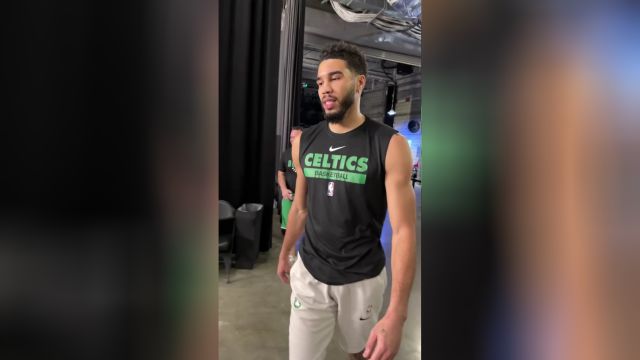 【2022年12月11日 凯尔特人vs勇士集锦】凯勇大战一触即发！塔图姆正式入场布朗赛前训练