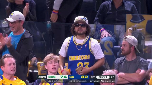 【2022年12月11日 凯尔特人vs勇士集锦】库里一传到位稳准狠 助力花茶兄弟接连扣篮得手