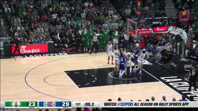 【2022年12月13日 凯尔特人vs快船集锦】时间掌握在自己这边 塔图姆追身摘板压哨补篮