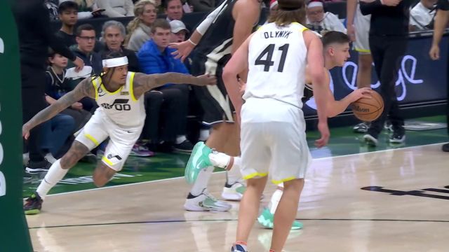 【2022年12月18日 爵士vs雄鹿集锦】蝴蝶穿花灵动走位 艾伦辗转腾挪抛投命中