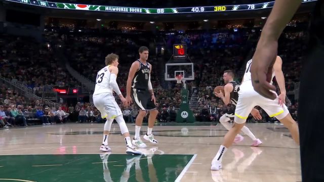 【2022年12月18日 爵士vs雄鹿集锦】康诺顿叶底穿花瞒天过海 洛佩兹篮下吃饼轻松扣篮