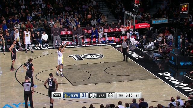 【2022年12月22日 勇士vs篮网集锦】西蒙斯超远空接暴扣 杜兰特激动拿起望远镜两人同时吃T