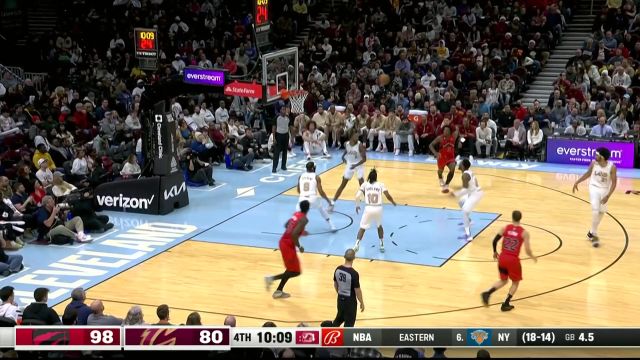 【2022年12月24日 猛龙vs骑士集锦】手感终于复苏 米切尔变向急停三分一发入魂