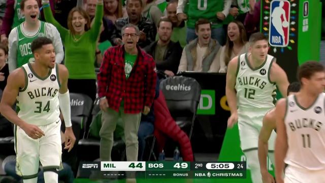 【2022年12月26日 雄鹿vs凯尔特人集锦】隔扣字母哥！塔图姆劈山伐木单臂隔扣