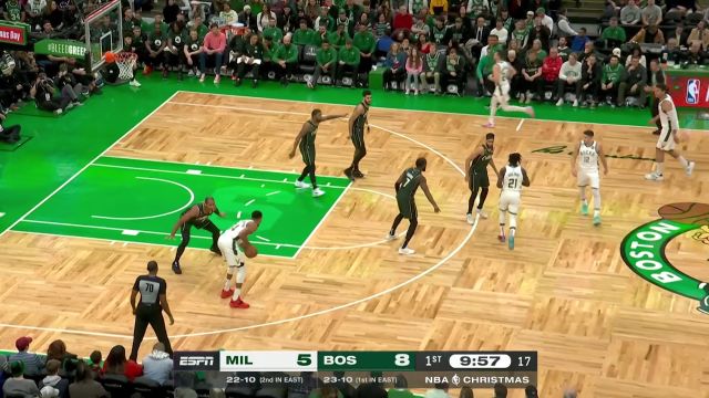 【2022年12月26日 雄鹿vs凯尔特人集锦】听说你是反字母装甲？字母哥直面霍福德中投得手