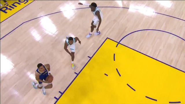 【2022年12月28日 黄蜂vs勇士集锦】格林人到球到 普尔接球单臂劈扣