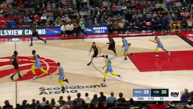 【2022年12月30日 灰熊vs猛龙集锦】禁区之内翻江倒海 杰克逊力压众人连续补篮得手