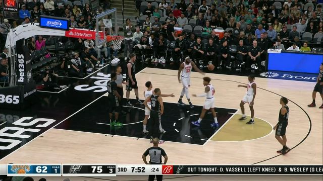 【2022年12月30日】NBA常规赛：尼克斯vs马刺第3节英文原声回放