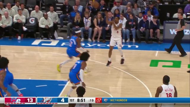 【2023年01月01日 76人vs雷霆集锦】休想帽我！哈里斯无视身后双鬼拍门接球上进2+1