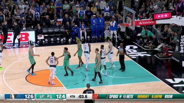 【2023年01月01日 独行侠vs马刺集锦】在罚球线上的斗智斗勇 来看琼斯与东契奇在最后时刻如何操作