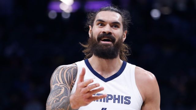 【2023年01月02日 国王vs灰熊集锦】亚当斯13个前场板创NBA赛季纪录！连续篮板20+灰熊队史首人