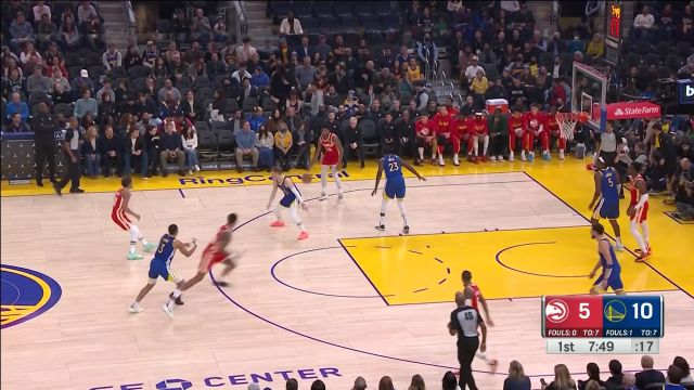 【2023年01月03日 老鹰vs勇士集锦】这一攻一防没的说 柯林斯先送暴扣再送钉板大帽