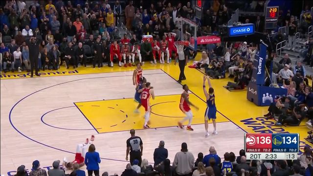 【2023年01月03日 老鹰vs勇士集锦】近7年来单场新高！汤普森中距离稳稳命中轰下54分